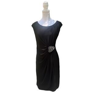 TIANA B. RUCHED BLACK SLEEVELESS DRESS LARGE